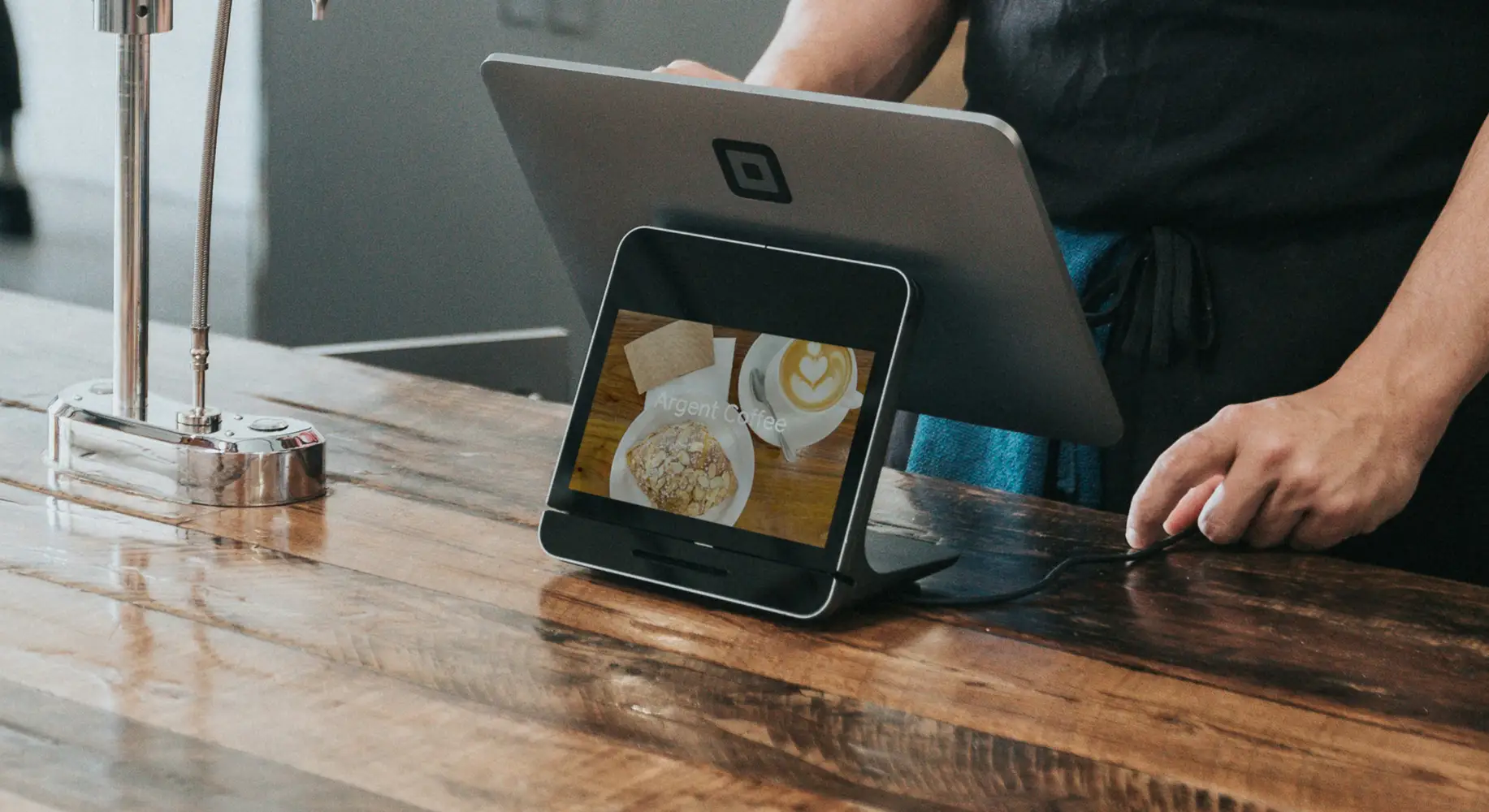 Navori QL Tối Ưu Vận Hành Dịch Vụ Nhà Hàng Với Tích Hợp POS